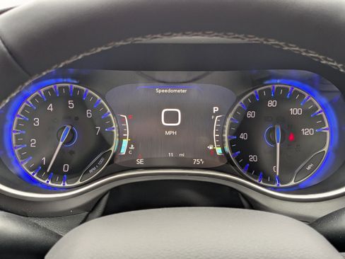 New 2026 Chrysler Voyager LX FWD image 26