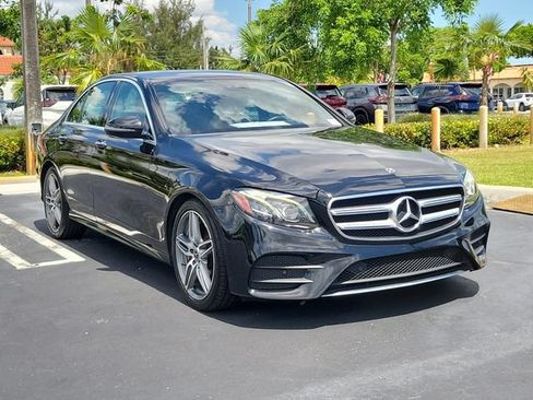 Used 2019 Mercedes-Benz E 300 image 3