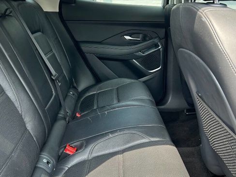 Used 2018 Jaguar E-PACE S image 12