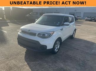 Used 2017 Kia Soul FWD video 1