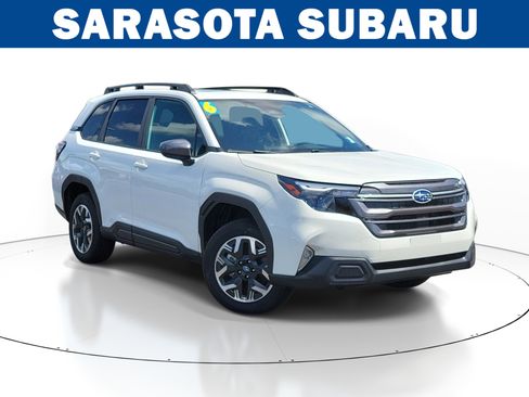 Certified 2026 Subaru Forester Premium AWD/4WD image 1