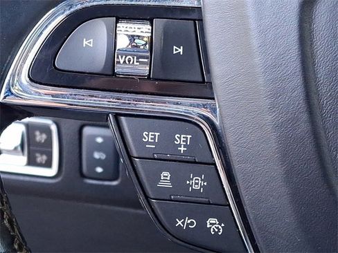 Used 2023 Lincoln Navigator Reserve image 23