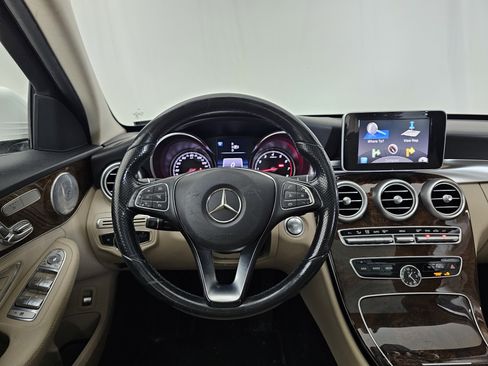 Used 2015 Mercedes-Benz C 300 Sedan image 6