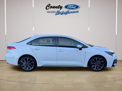 Used 2022 Toyota Corolla SE image 25