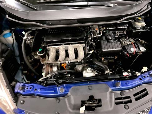 Used 2010 Honda Fit Sport image 30