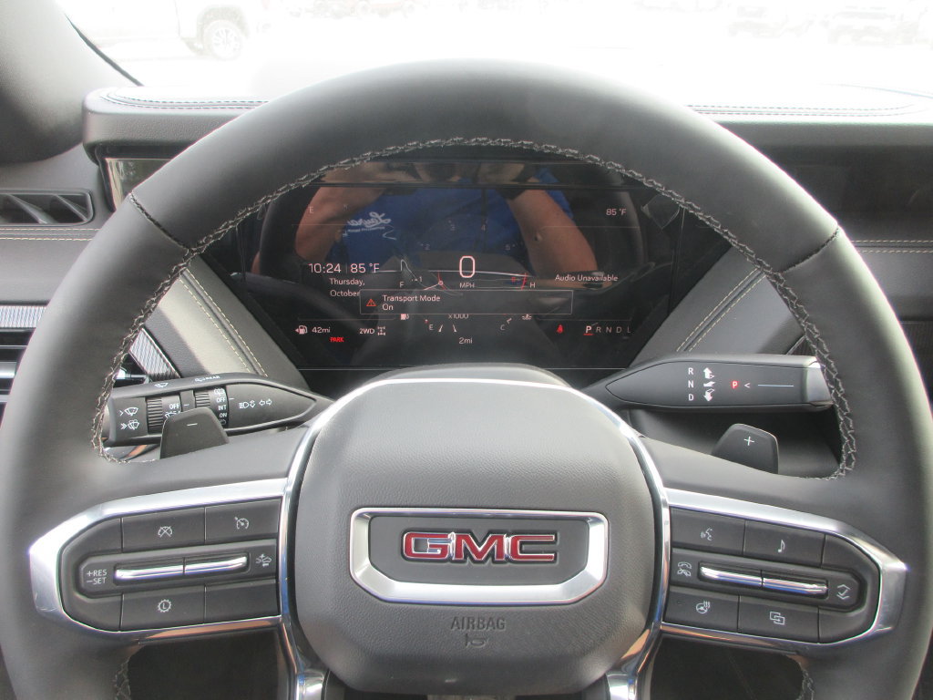 New 2027 GMC Yukon Elevation w/ Technology Package AWD/4WD image 18