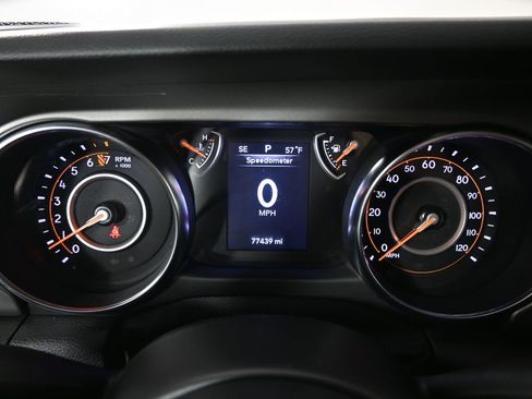 Used 2021 Jeep Gladiator Sport w/ Trailer Tow Package image 23