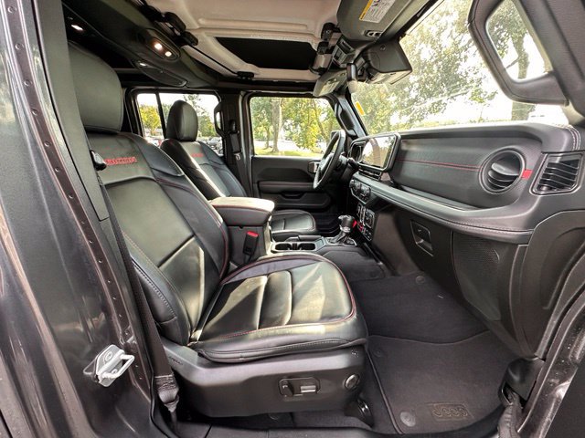 Used 2025 Jeep Gladiator Rubicon AWD/4WD image 28