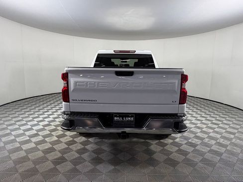 Used 2025 Chevrolet Silverado 1500 LT w/ Work Truck Package image 8