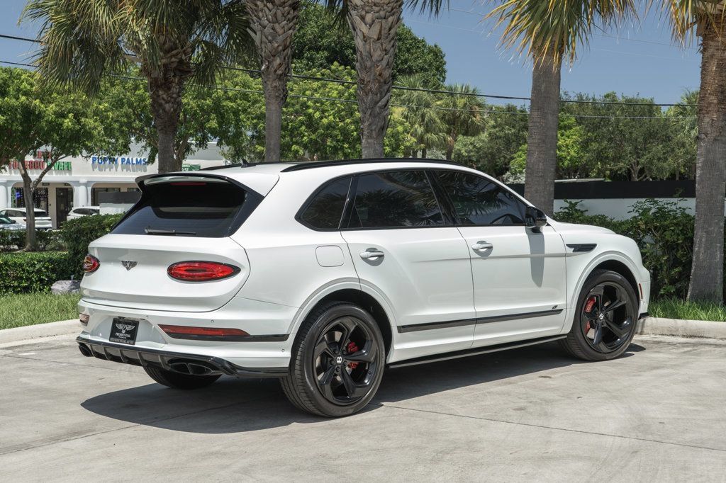 Used 2022 Bentley Bentayga AWD/4WD image 8