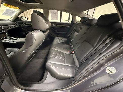 Used 2020 Honda Accord EX-L image 18