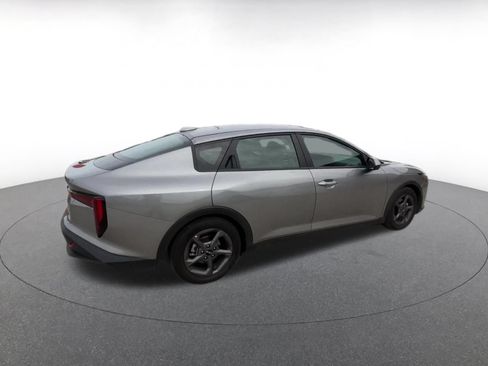 Used 2025 Kia K4 FWD image 14