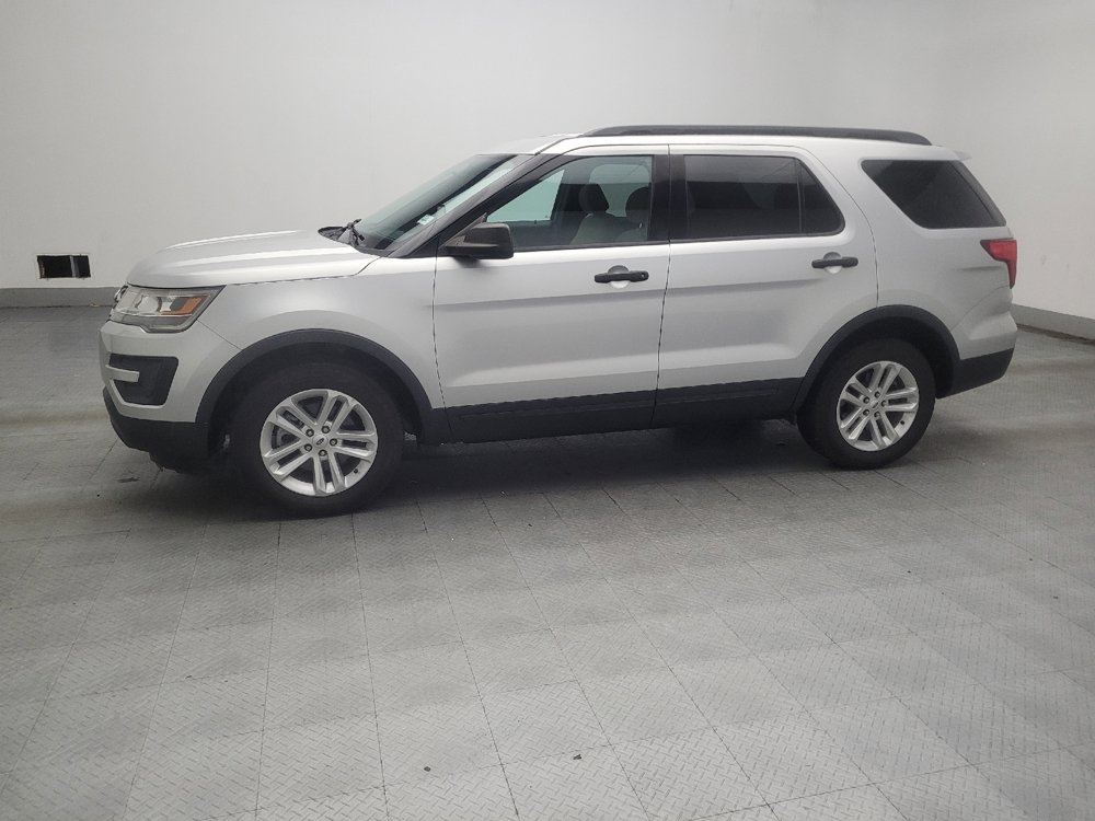 Used 2017 Ford Explorer 4WD image 2