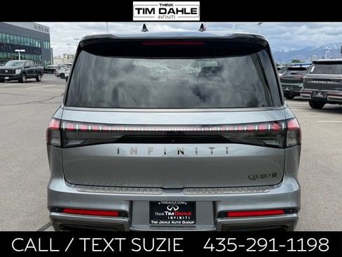 Used 2025 INFINITI QX80 Autograph w/ Autograph Exterior Package AWD/4WD image 8