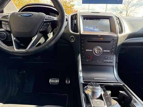 Used 2019 Ford Edge ST w/ Equipment Group 401A image 21