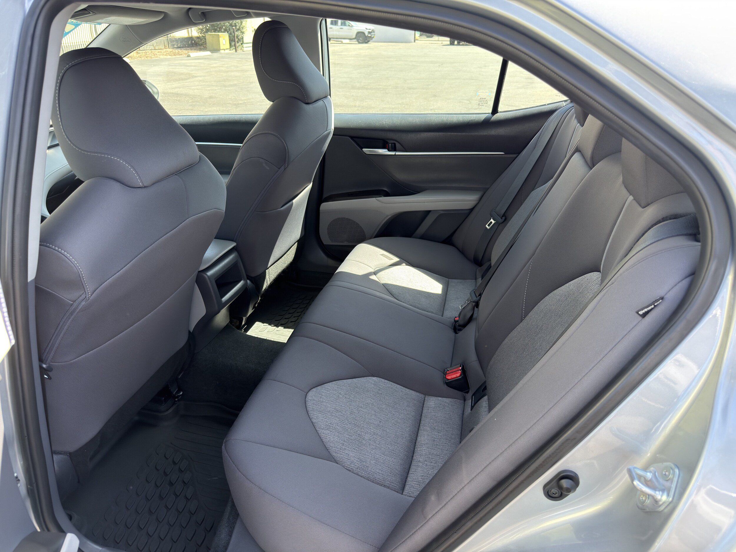 Used 2024 Toyota Camry LE FWD image 16