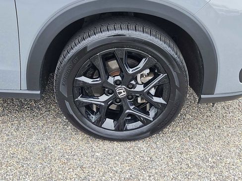 Certified 2024 Honda HR-V Sport image 10