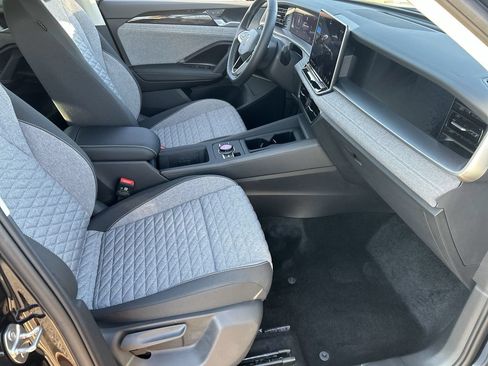New 2026 Volkswagen Tiguan S AWD/4WD image 8