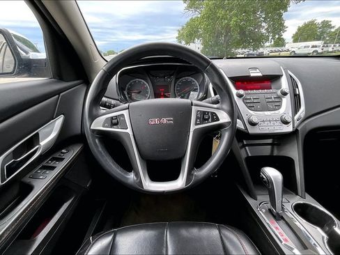 Used 2010 GMC Terrain SLT FWD image 5