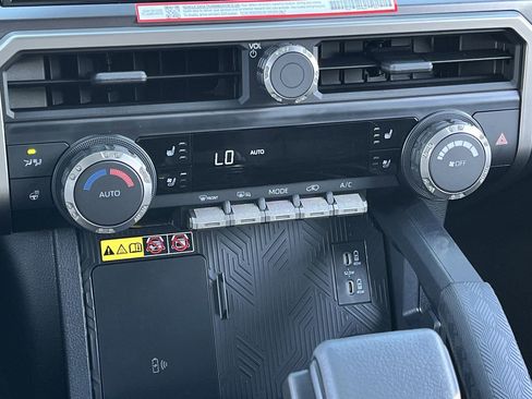 New 2026 Toyota 4Runner TRD Off-Road Premium AWD/4WD image 18