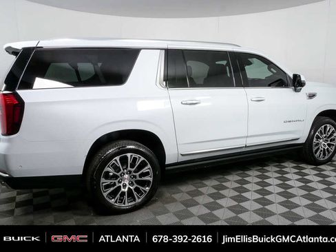 New 2026 GMC Yukon XL Denali image 2