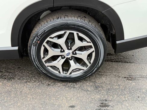 Certified 2022 Subaru Forester Premium w/ Popular Package #1 image 9