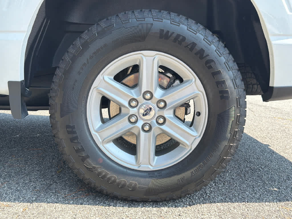 Used 2026 Ford F150 XLT w/ Equipment Group 302A MID AWD/4WD image 20