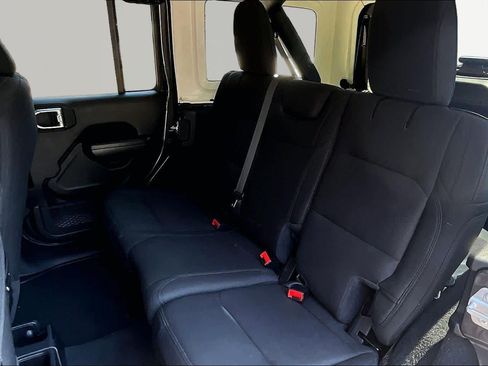 Used 2020 Jeep Wrangler Unlimited Sport S AWD/4WD image 21