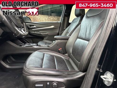 Used 2023 Chevrolet Bolt EUV LT w/ Convenience Package image 10