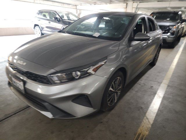 Used 2024 Kia Forte LXS FWD image 6