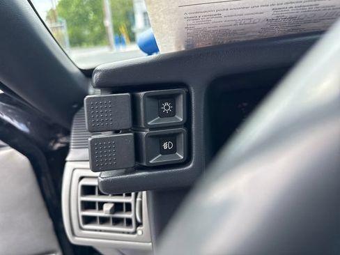Used 1988 Ford Mustang GT RWD image 29