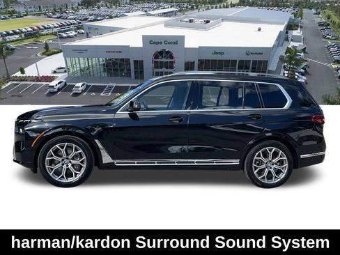 Used 2024 BMW X7 xDrive40i image 9