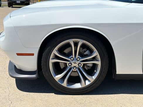 Used 2022 Dodge Challenger GT w/ Plus Package RWD image 13