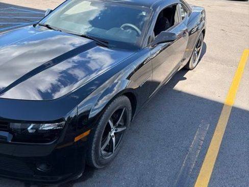 Used 2014 Chevrolet Camaro LS RWD image 3