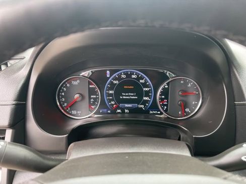 Used 2024 GMC Terrain Denali w/ Denali Premium Package AWD/4WD image 9