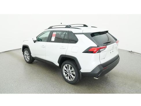 New 2025 Toyota RAV4 XLE Premium image 5