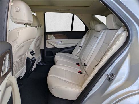 Certified 2025 Mercedes-Benz GLE 350 4MATIC image 18