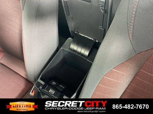 Used 2025 Toyota Corolla SE FWD image 24
