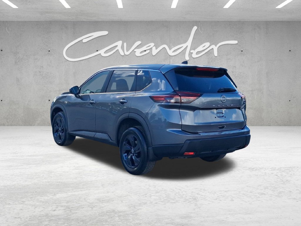 New 2026 Nissan Rogue SV FWD image 15