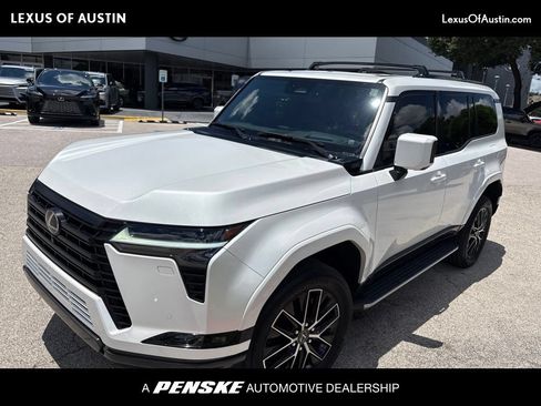 Used 2024 Lexus GX 550 w/ Cold Area Package AWD/4WD image 1