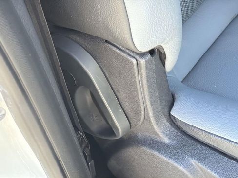 Used 2017 Ford Transit Connect XL image 26