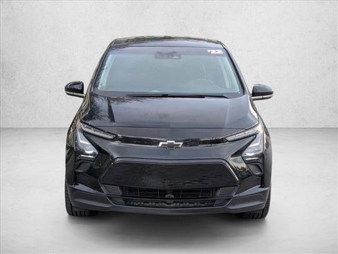 Used 2022 Chevrolet Bolt LT image 2