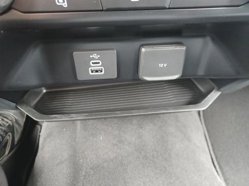 New 2026 Ford F250 XLT w/ FX4 Off-Road Package image 27