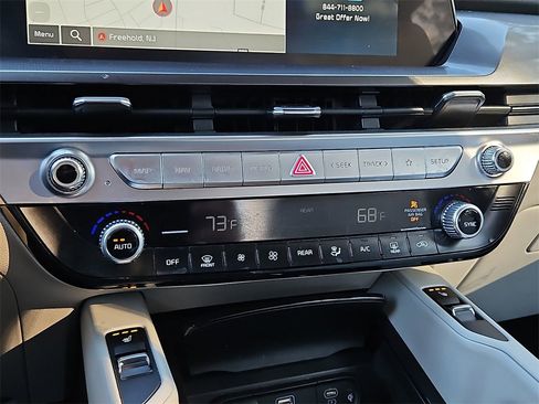 Used 2023 Kia Telluride S image 20