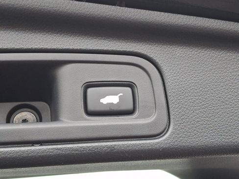 Used 2022 Honda Pilot TrailSport image 33