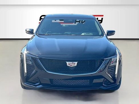 Used 2025 Cadillac CT5 Sport RWD image 2