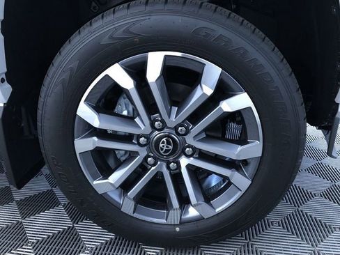 New 2026 Toyota 4Runner Limited AWD/4WD image 8