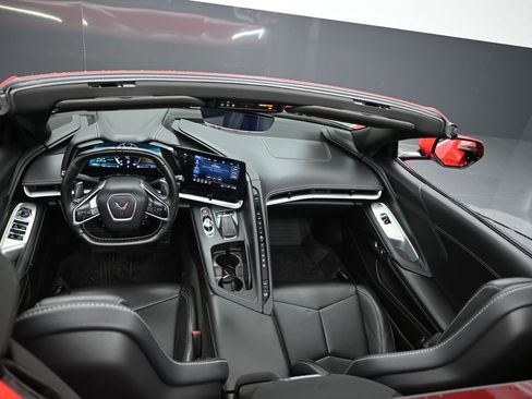 Used 2022 Chevrolet Corvette Stingray Convertible w/ 1LT RWD image 20