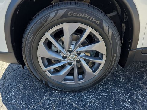 Used 2016 Nissan Rogue SL w/ SL Premium Package AWD/4WD image 11
