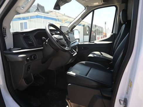 New 2026 Ford Transit 250 148 Medium Roof Extended AWD w/ Load Area Protection Package image 12
